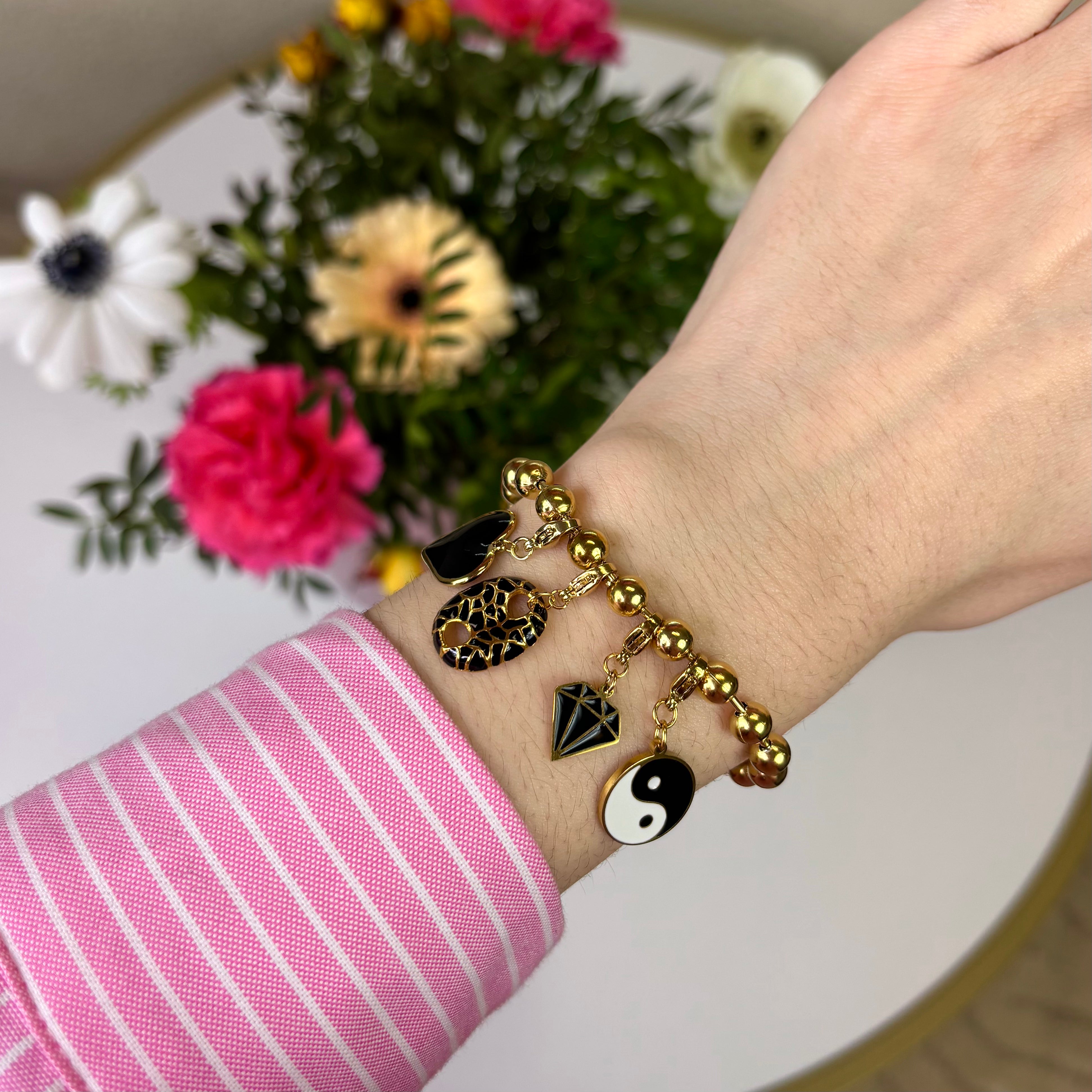 CHARMS - YIN YANG