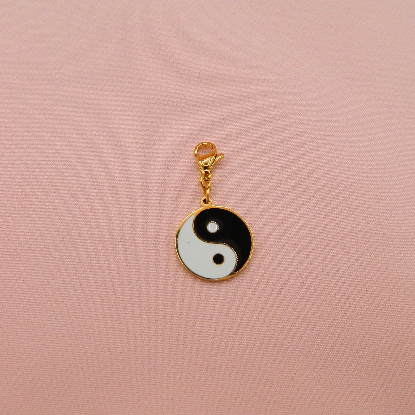 CHARMS - YIN YANG
