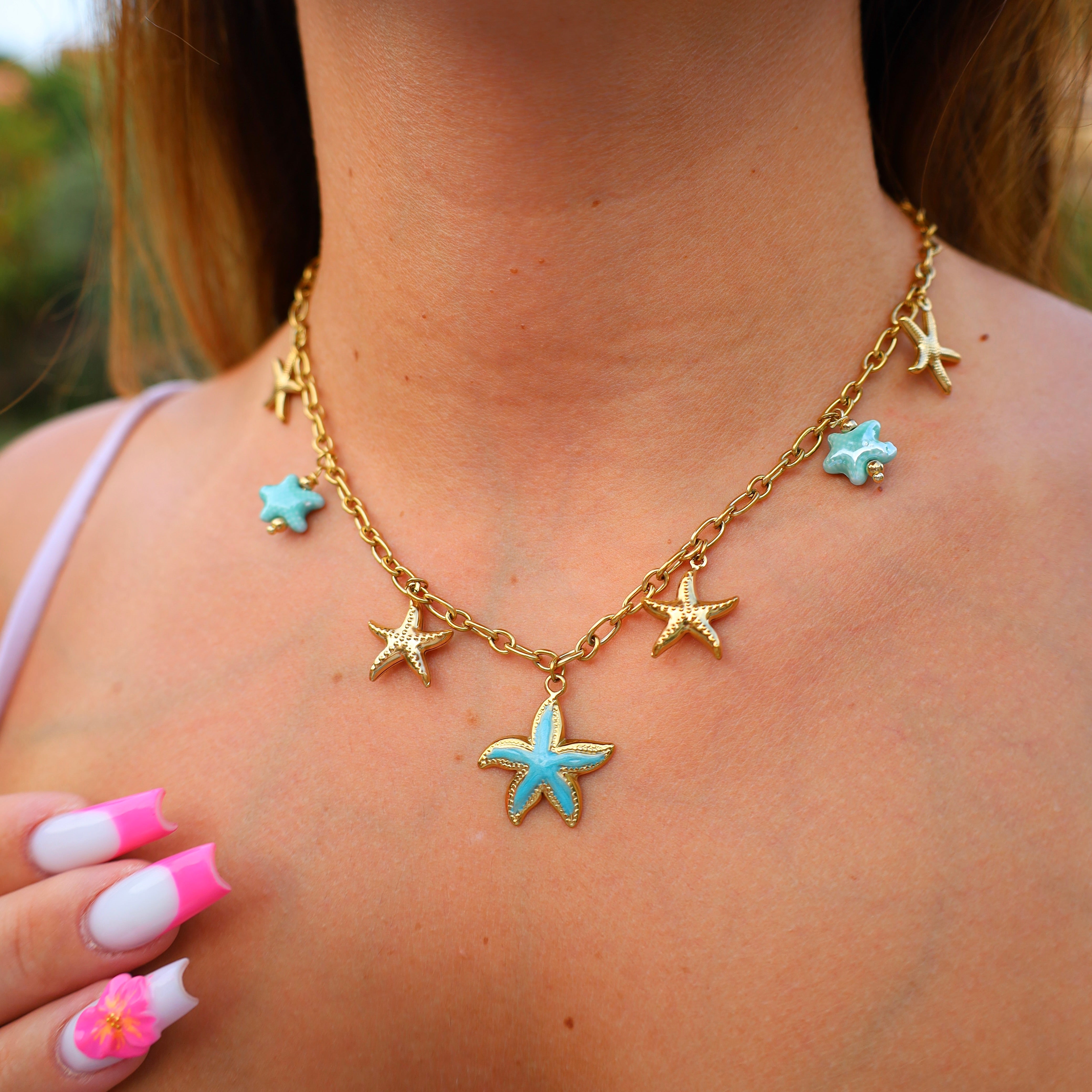 COLLIER - NELLY