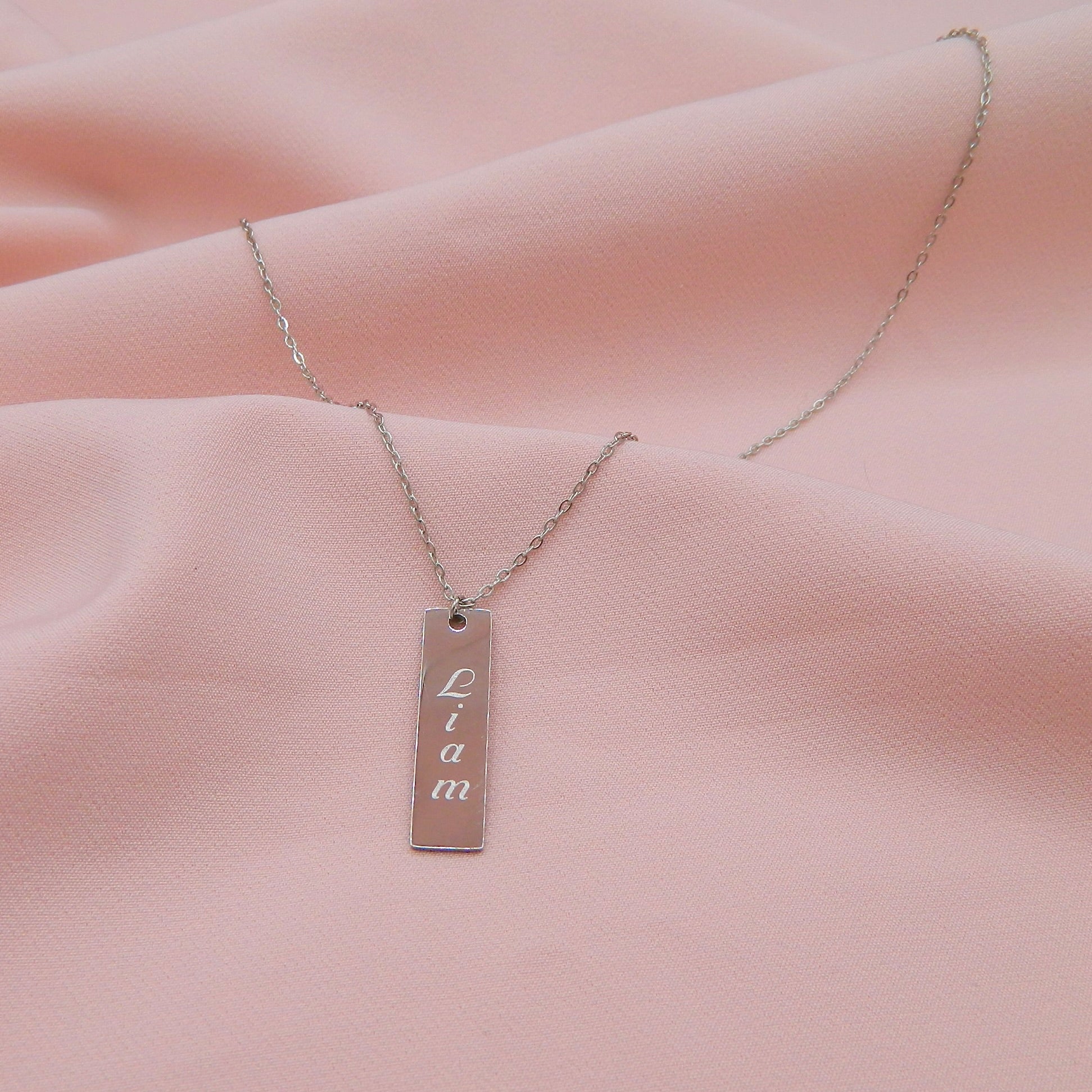 GRAVURE COLLIER - DEMI