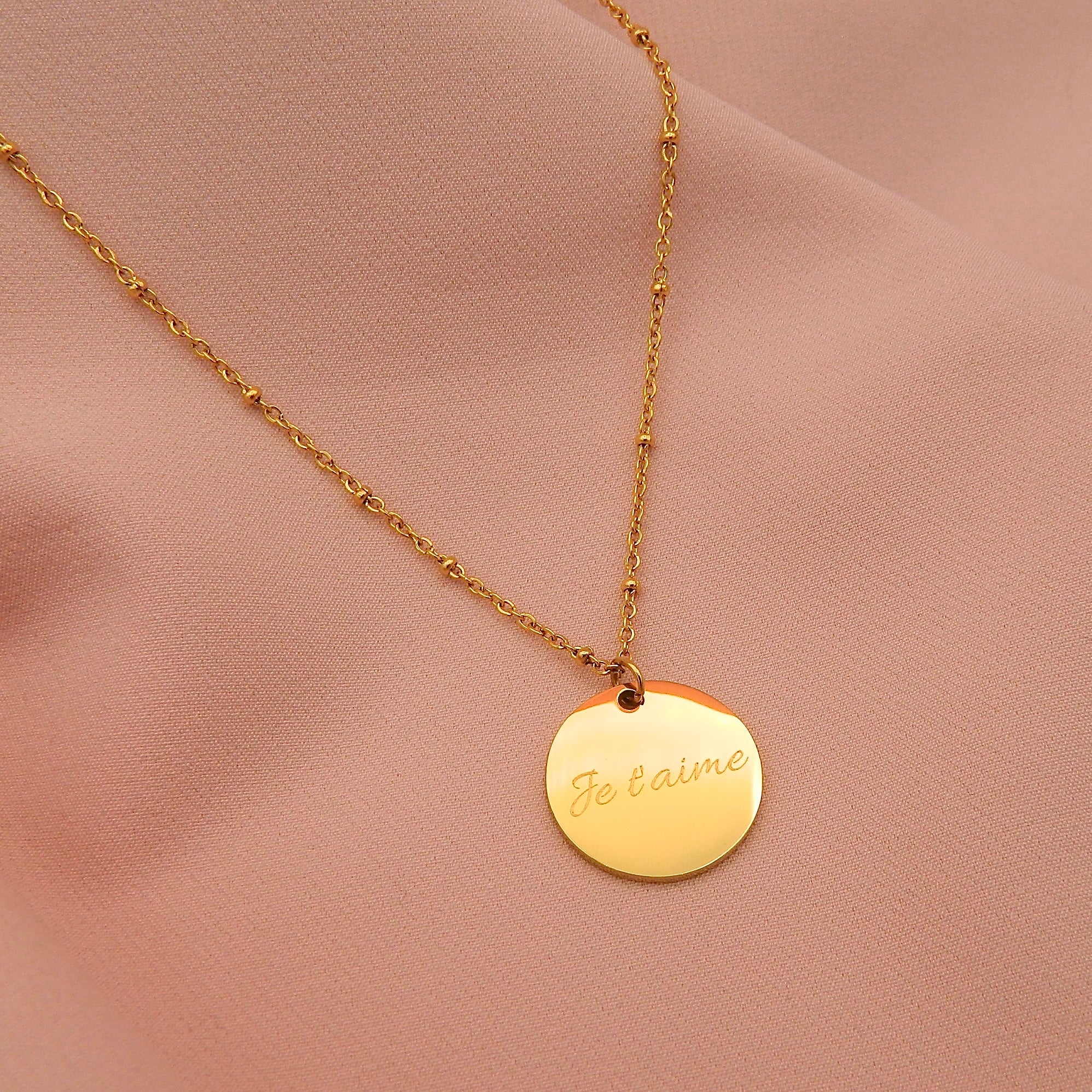 GRAVURE COLLIER - MALLORY