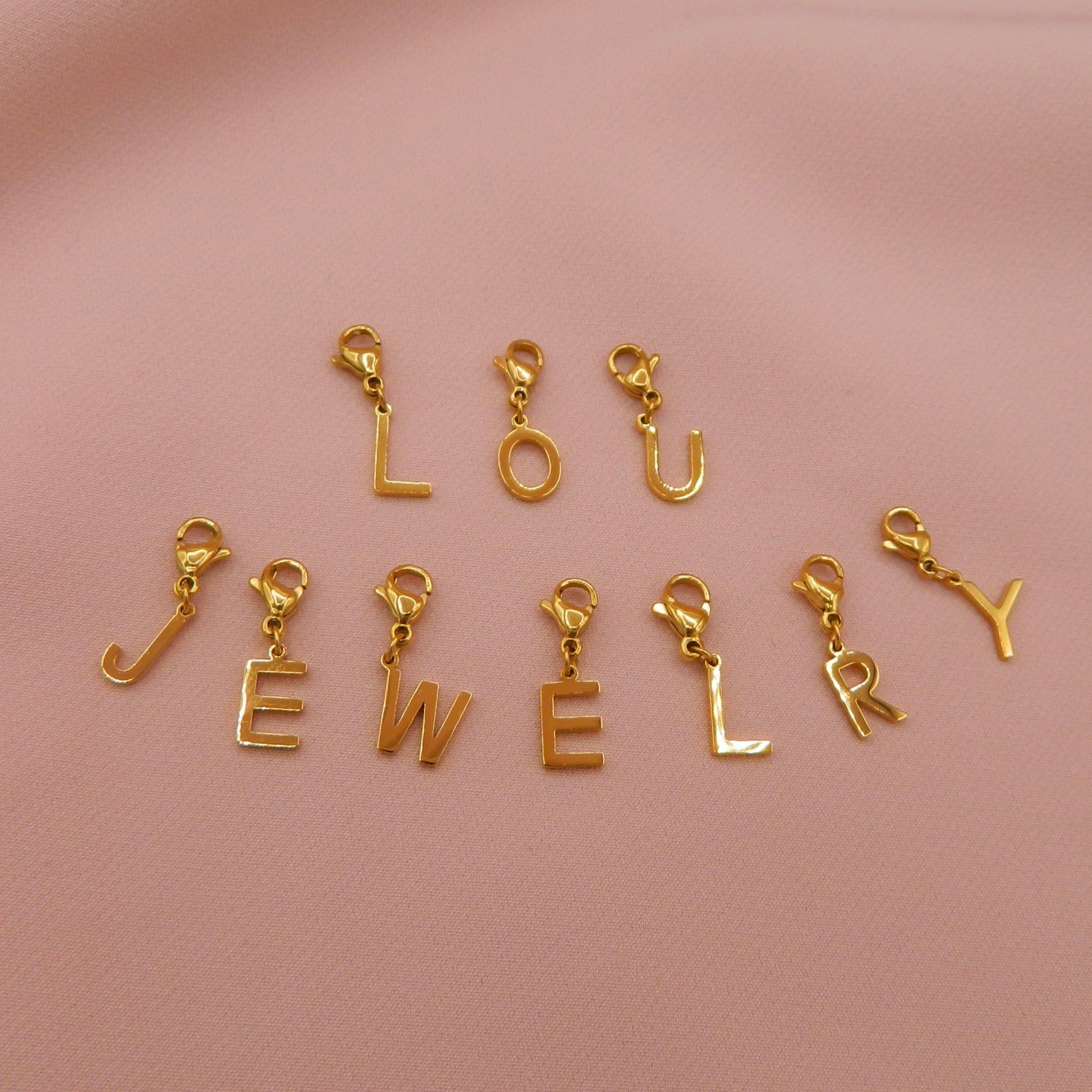 CHARMS LETTRES