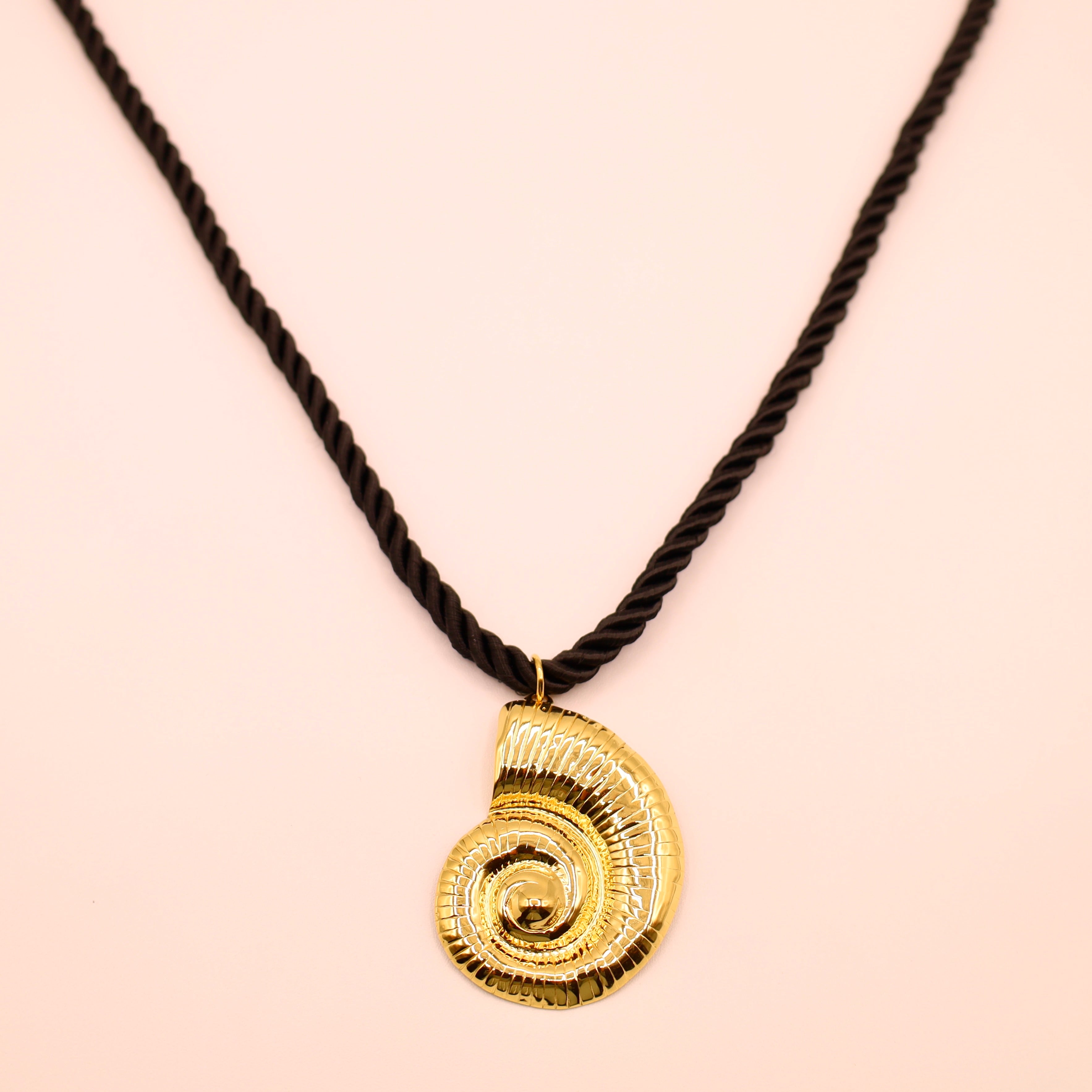 COLLIER - NAUTILE