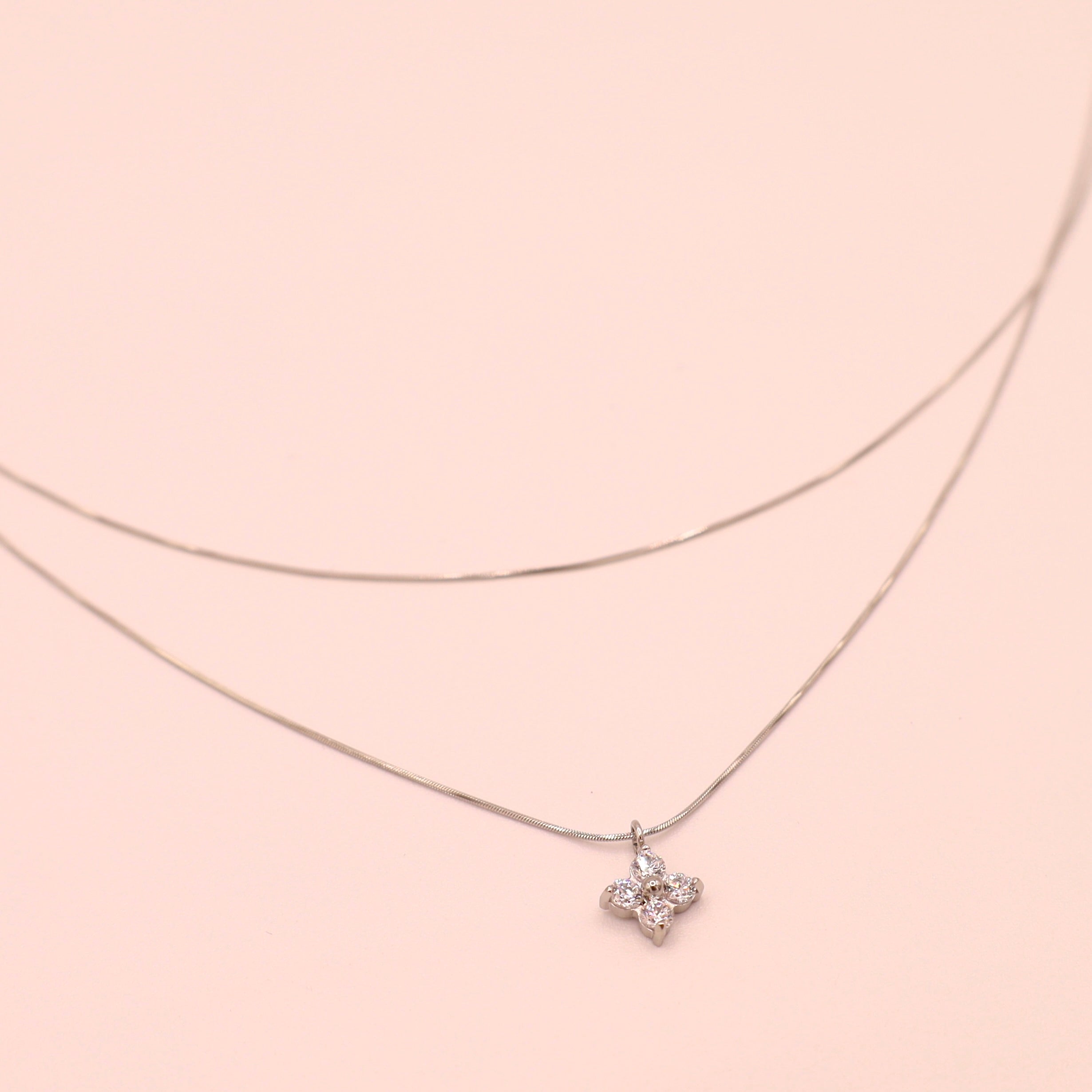 COLLIER - VICTOIRE