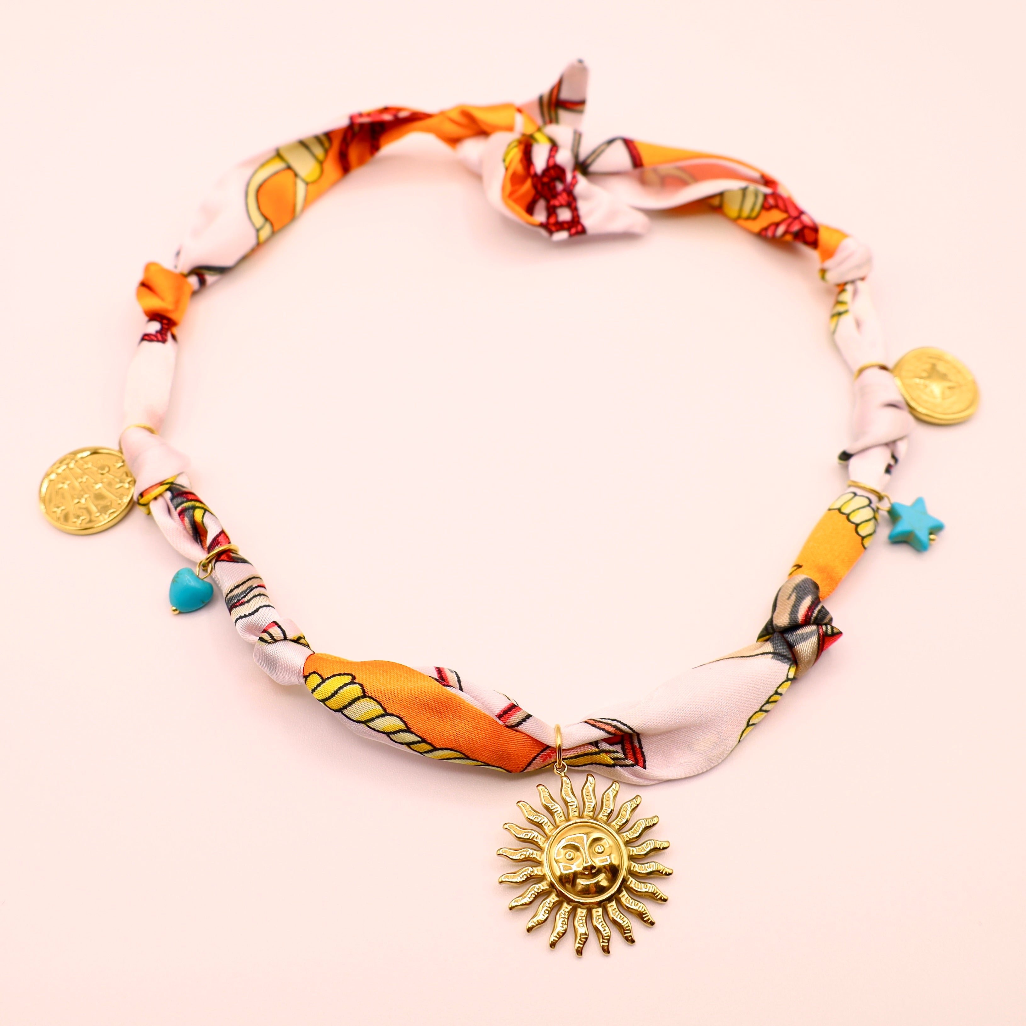 COLLIER - MANDIE