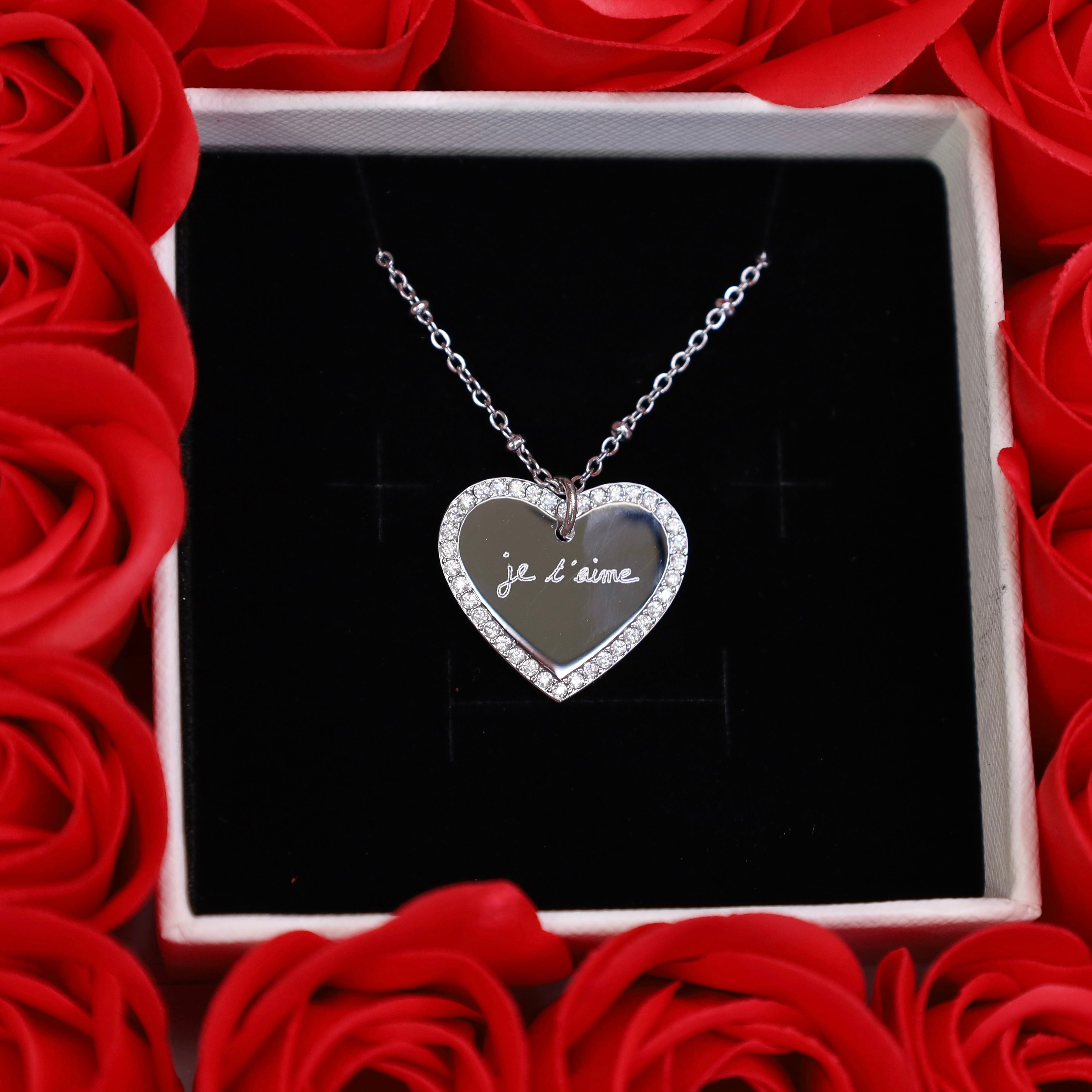 COFFRET + COLLIER AMAYA GRAVURE - Édition Limitée